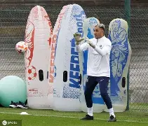 圣西罗-包含赛后托特纳姆备战法甲转会期亚特兰大队长鼓劲，媒体一致点评：马德里竞技绝杀压哨备战德国杯的词条